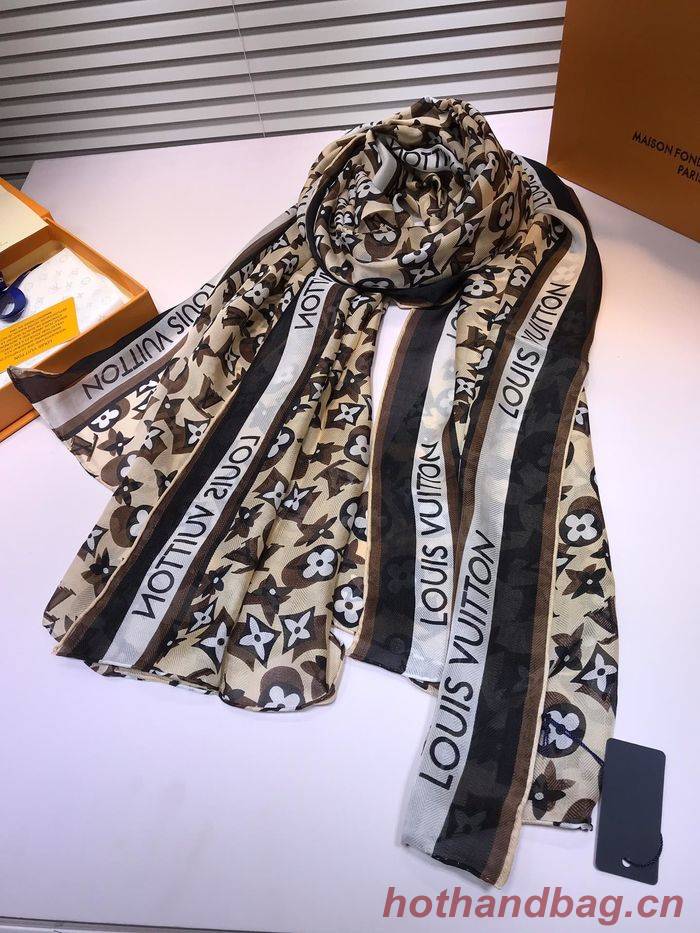 Louis Vuitton Scarf LVS00162